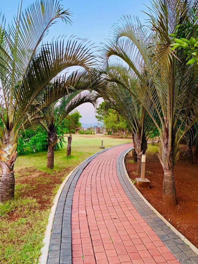 Mizzle Apartment Lonavala Luaran gambar