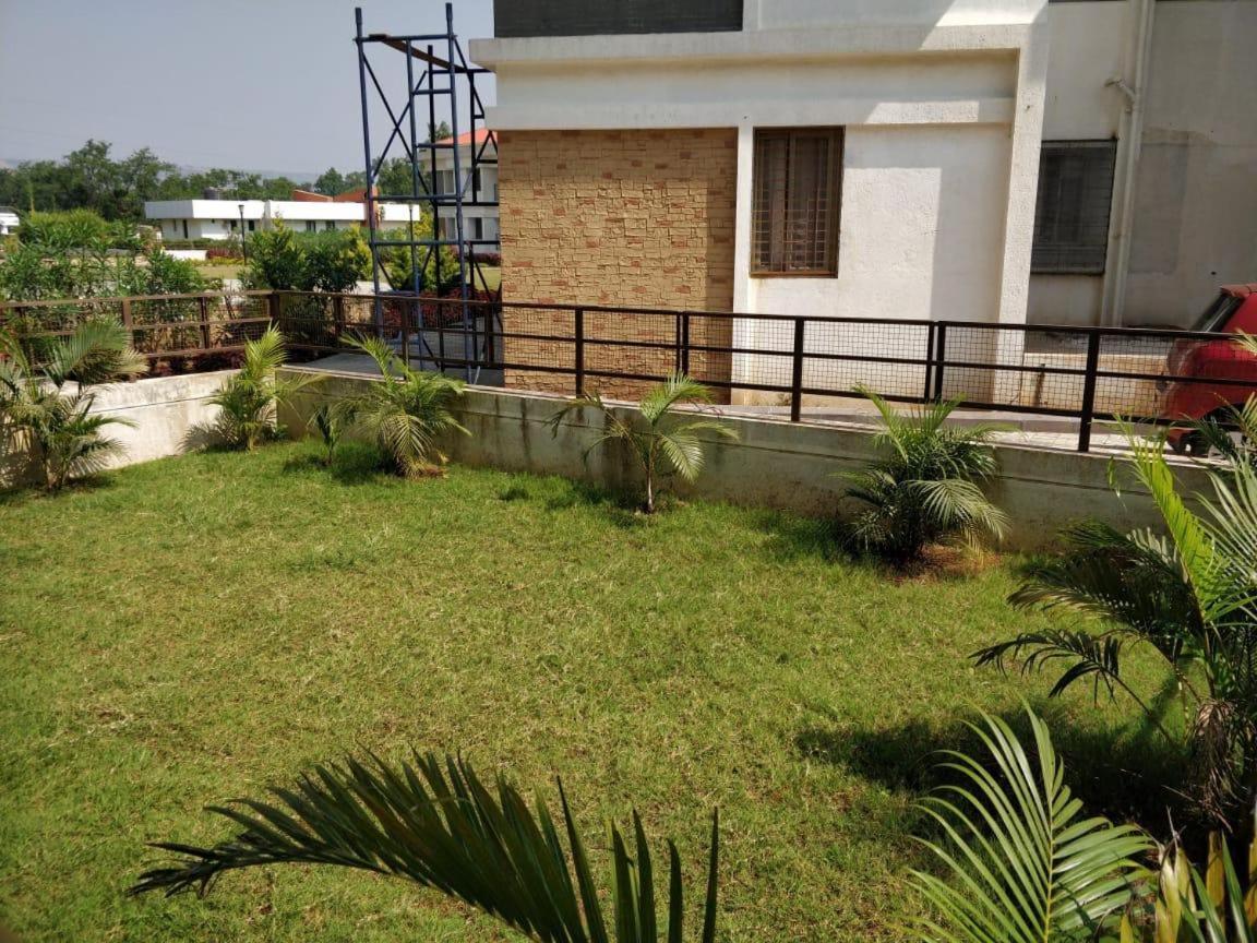 Mizzle Apartment Lonavala Luaran gambar
