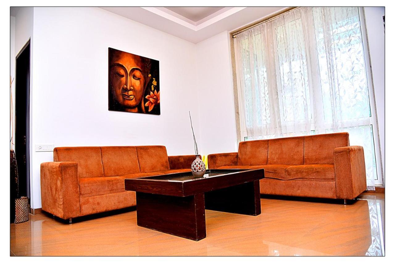 Mizzle Apartment Lonavala Luaran gambar