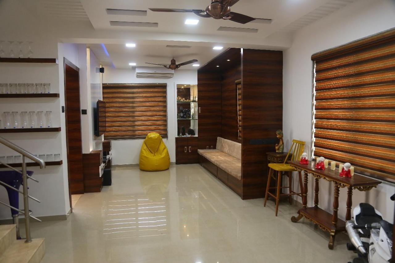 Mizzle Apartment Lonavala Luaran gambar