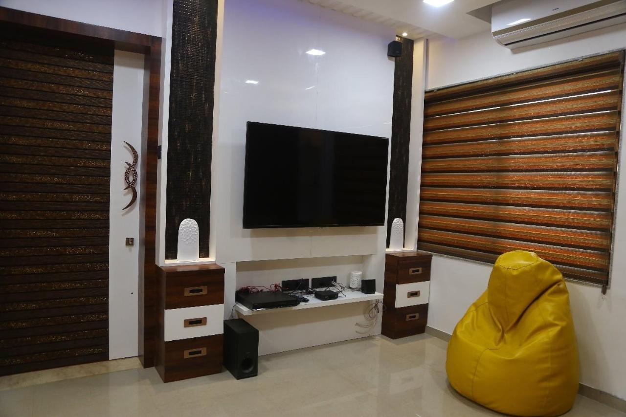 Mizzle Apartment Lonavala Luaran gambar